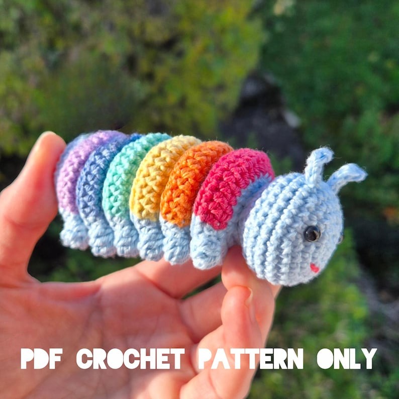 Accordion CATERPILLAR crochet PATTERN
